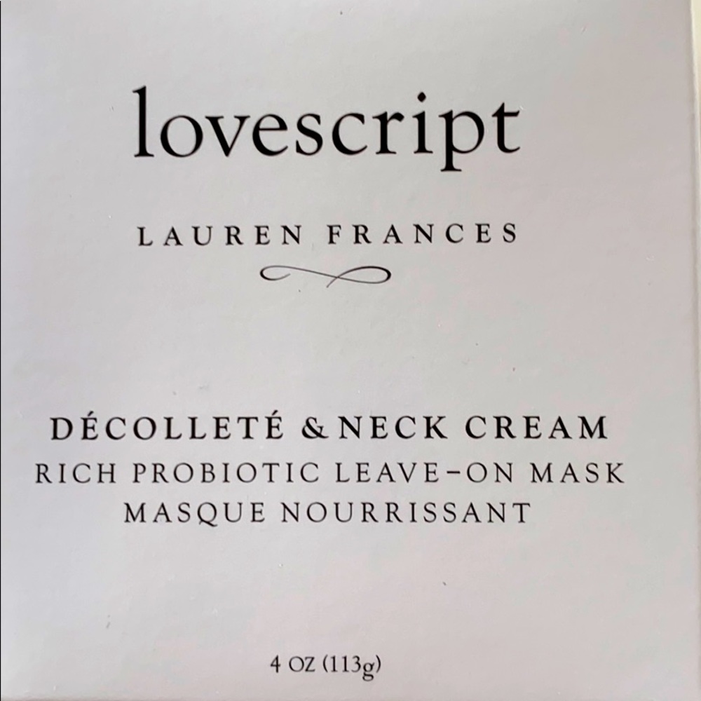 Brand new décolleté and neck cream~